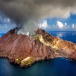 K branám pekelným – výlety za zajímavými sopkami