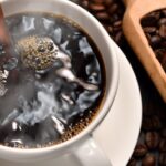 Co spojuje Turín a Hamburk v oblasti kávy?